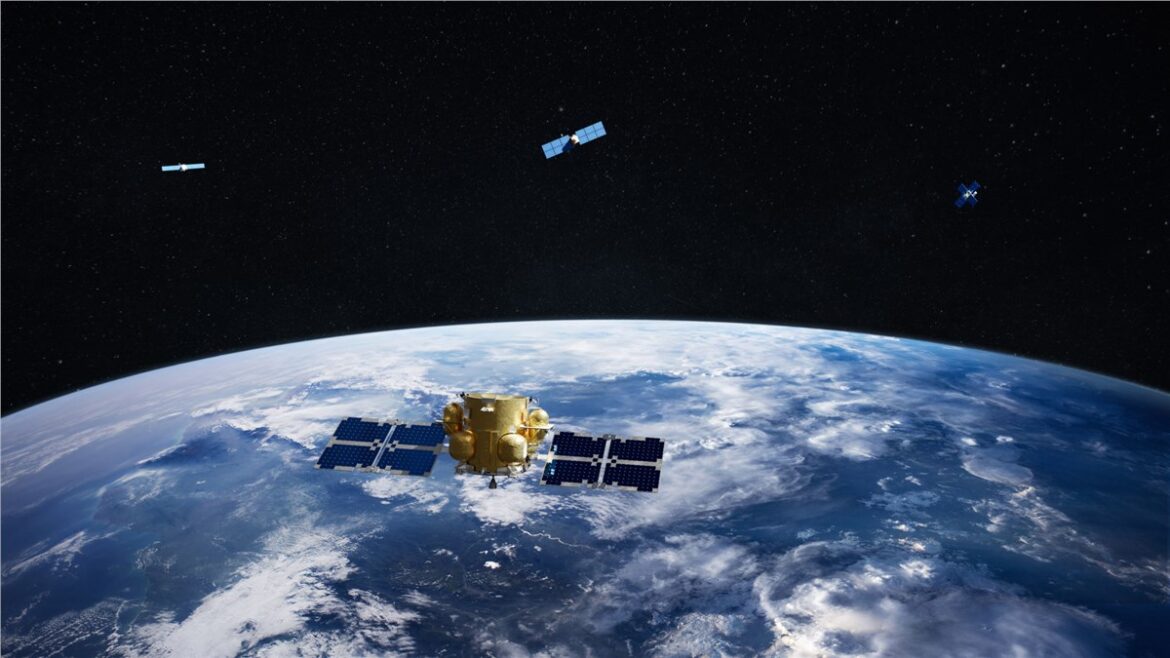 Firefly Aerospace Elytra deorbit system, Firefly Aerospace Defense Innovation Unit, Elytra spacecraft deorbit mission, orbital debris removal technology, Firefly Elytra satellite servicing, U.S. Space Development Agency contract, Elytra low Earth orbit deorbit, satellite end of life deorbit services, in-space satellite servicing, Firefly Elytra space domain awareness, space magazines in India, latest space news in India,